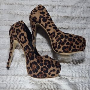 Leopard Suede Platform Pump Heels Size 12